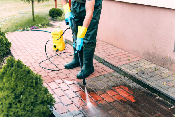 Best Playground Equipment Cleaning  in Crosby, ND